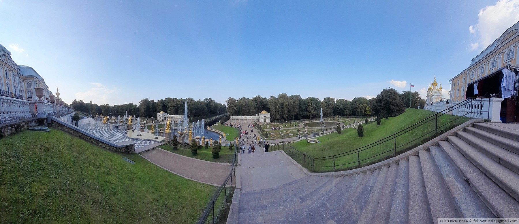 Панорама Петергофа